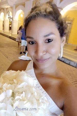 149880 - Mariel Age: 34 - Colombia