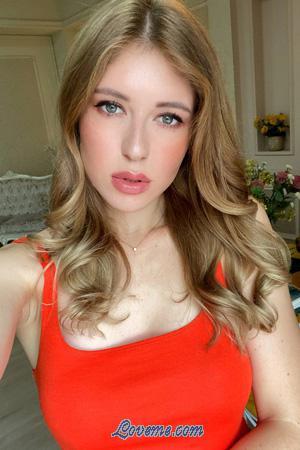 200368 - Alena Age: 27 - Ukraine