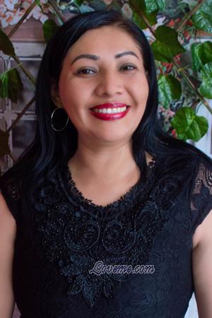 213006 - Alicia Age: 46 - Peru