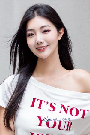 225871 - Xinyue Age: 24 - China