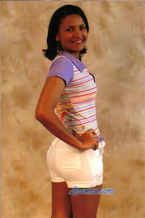 98067 - Patricia Age: 48 - Colombia