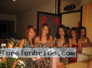 Philippine-Women-8534-1